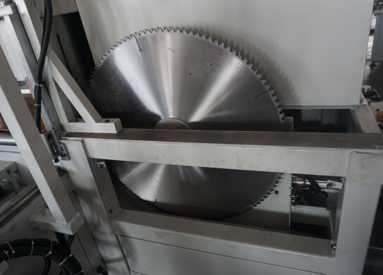 合金鋸片裝反導致報廢？這樣裝不會反