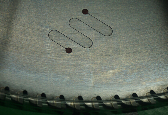 切鋁合金鋸片有噪音是什么原因導致的？