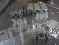 鋁合金切割應該用什么樣的鋸片比較好？