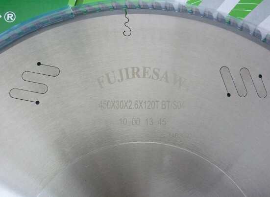 富士凸臺(tái)鋸片